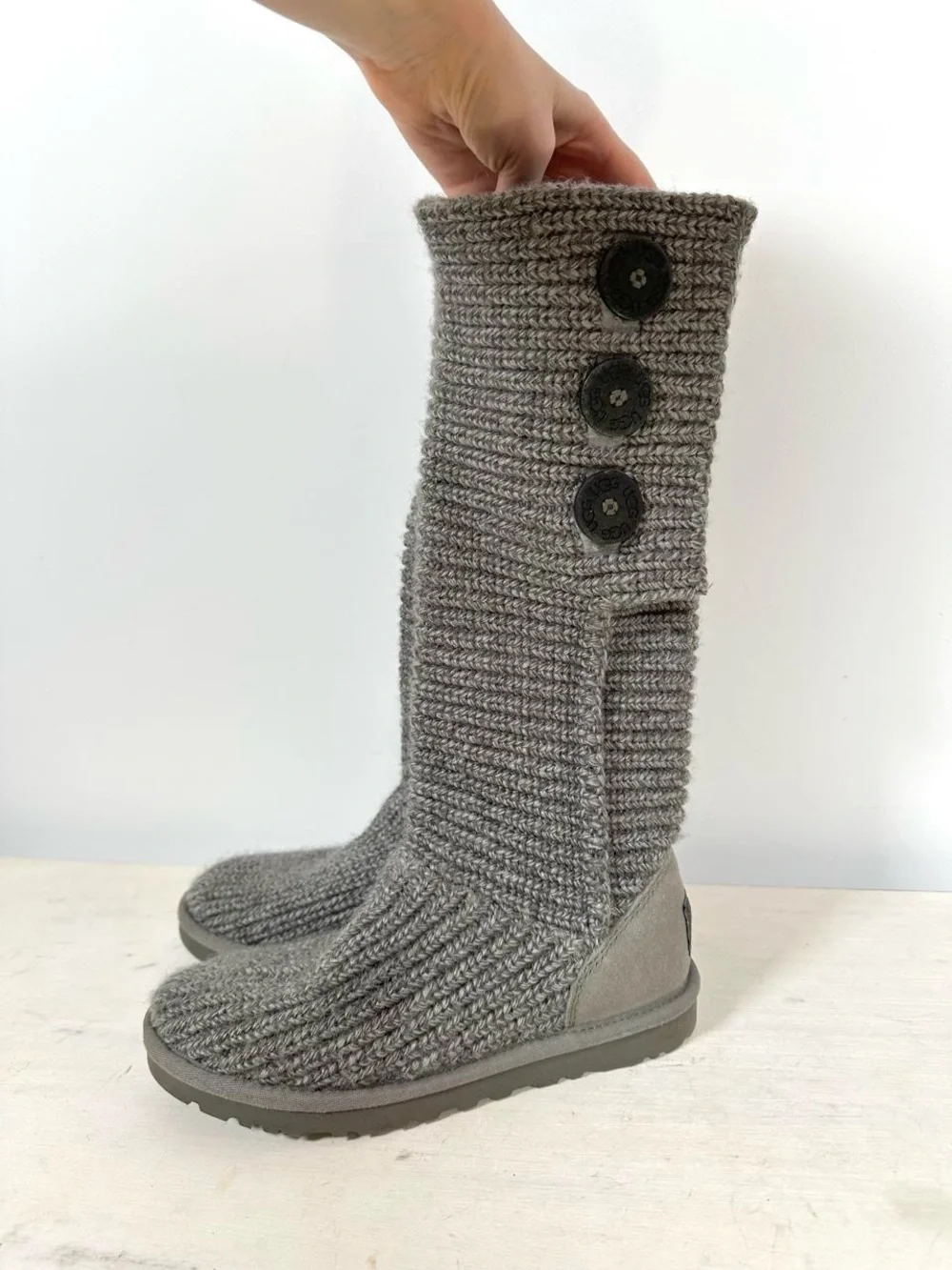 Slouchy Gray Knit Uggs